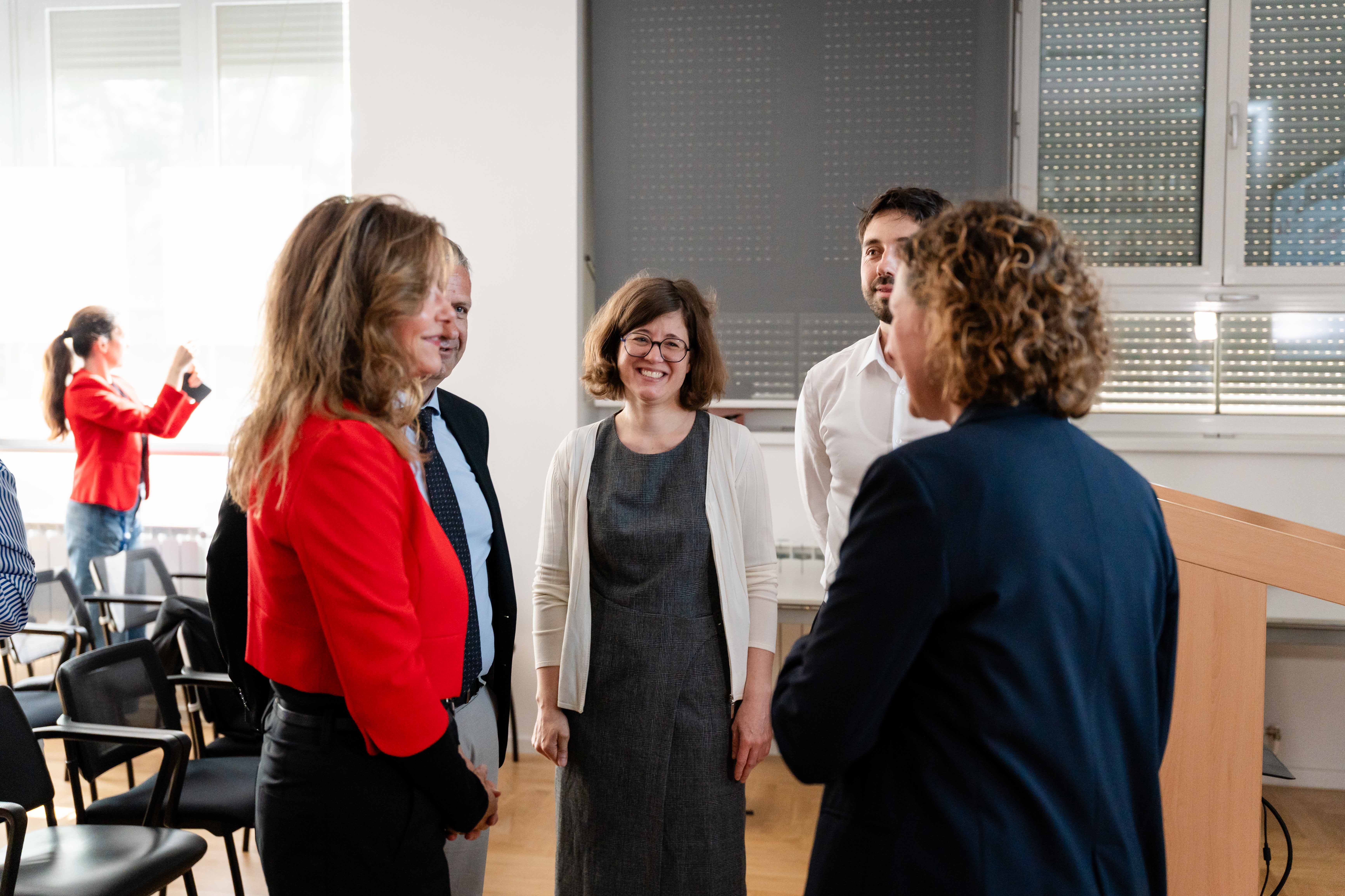 Invited guests in conversation at the ZAGGREGATE event